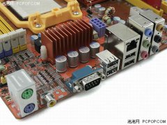 ST貼片鋁電解電容豪華全固態(tài)電容 梅捷570+靚板勁報(bào)588